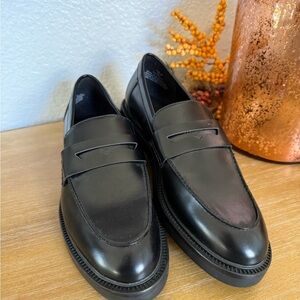 H&M Sleek Black Leather Loafers